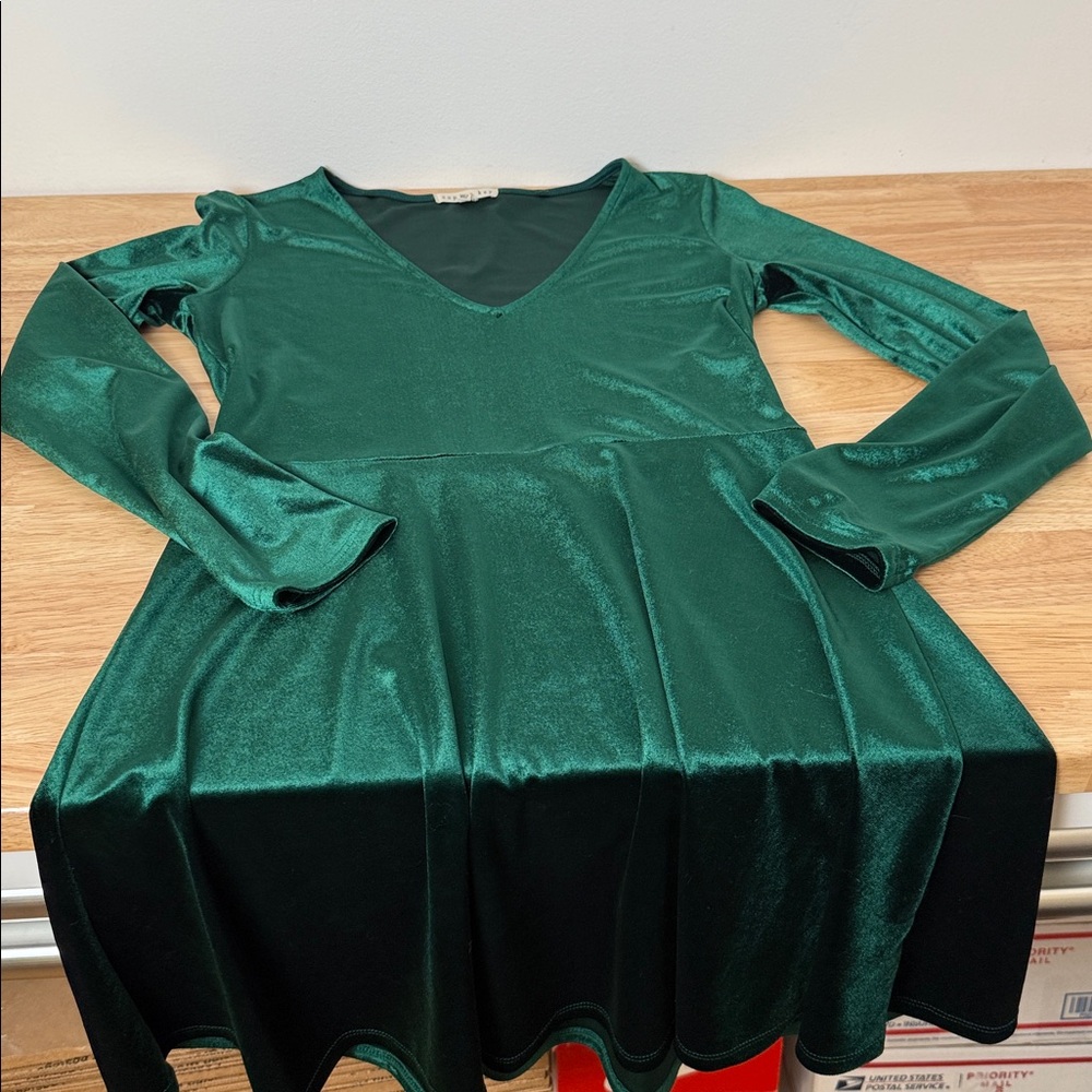 Copper Key Deep Green Long Sleeve Dress